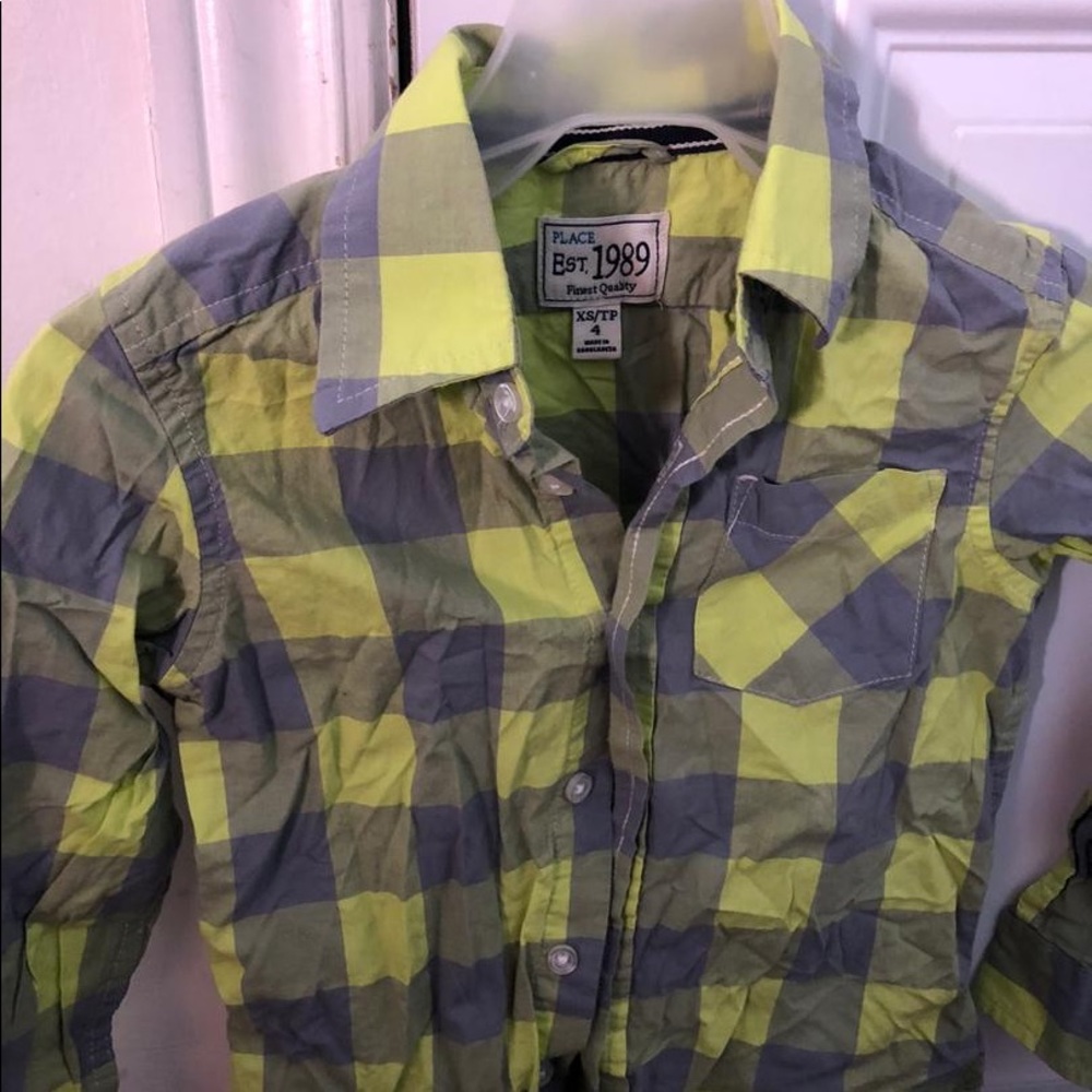a shirt/chemise